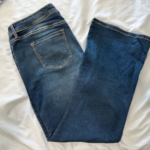 Torrid NWOT Luxe Slim Boot Plus-Size Denim Jeans 20S Short
